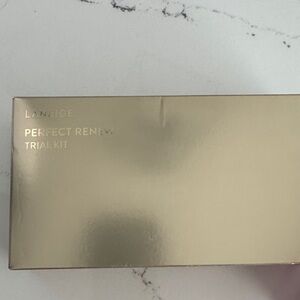 LANEIGE Perfect Renew Kit in Gold Box